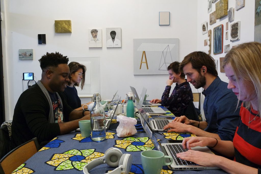 Coworking entre freelances du collectif Happy Dev Paris